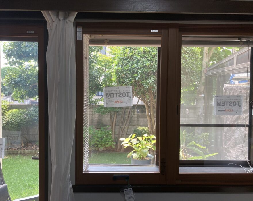 リビング東FIX窓施工後